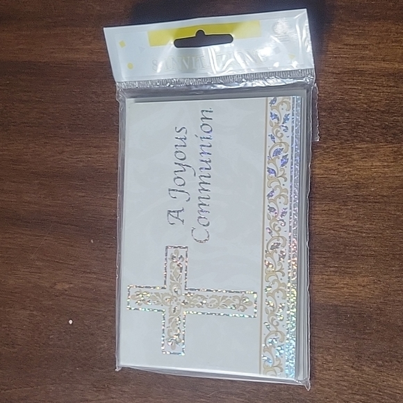 ✨️💲2️⃣ ✨️ NEW- A Joyous Communion Invitations (Pkg of 8) - Picture 2 of 7